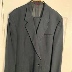 Men’s suit 46L